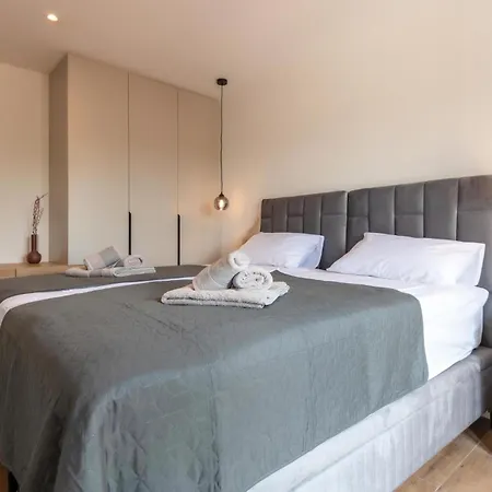 Lovely In Kamen With Kitchen Holiday home Kamenmost