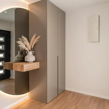 Awesome Home In Kamen Most Feriehus Kamenmost